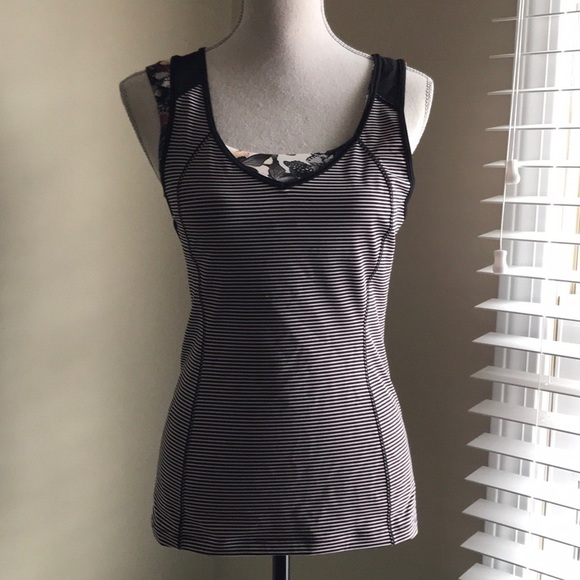 lululemon athletica Tops - Lululemon Tank Top With Built-in Sports Bra
